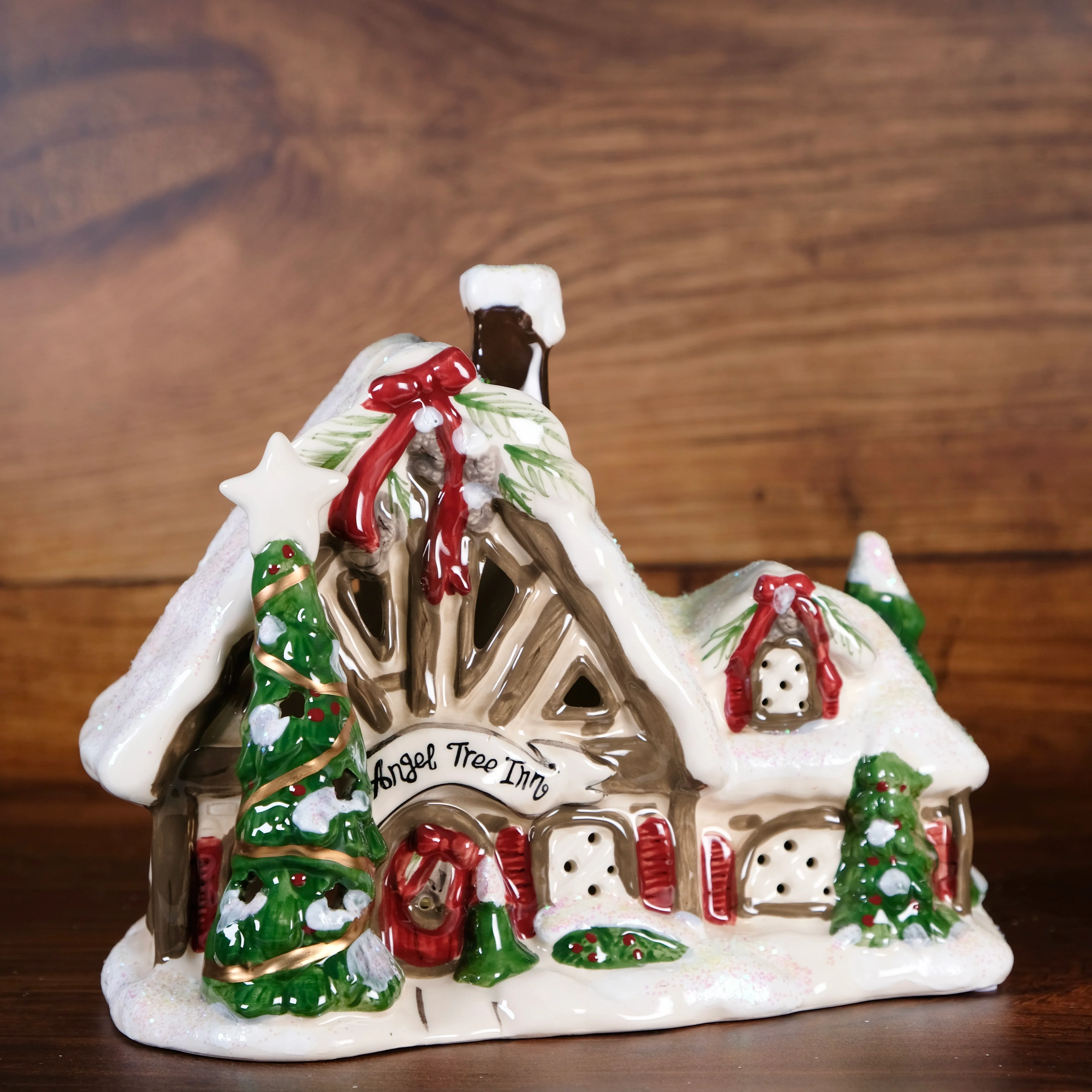 Angel Tree Inn Candle House