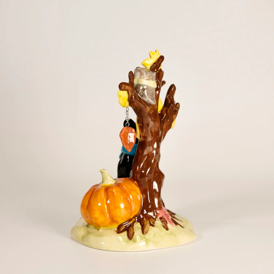 Autumn Tree Lab Dog Figurine - Image 3