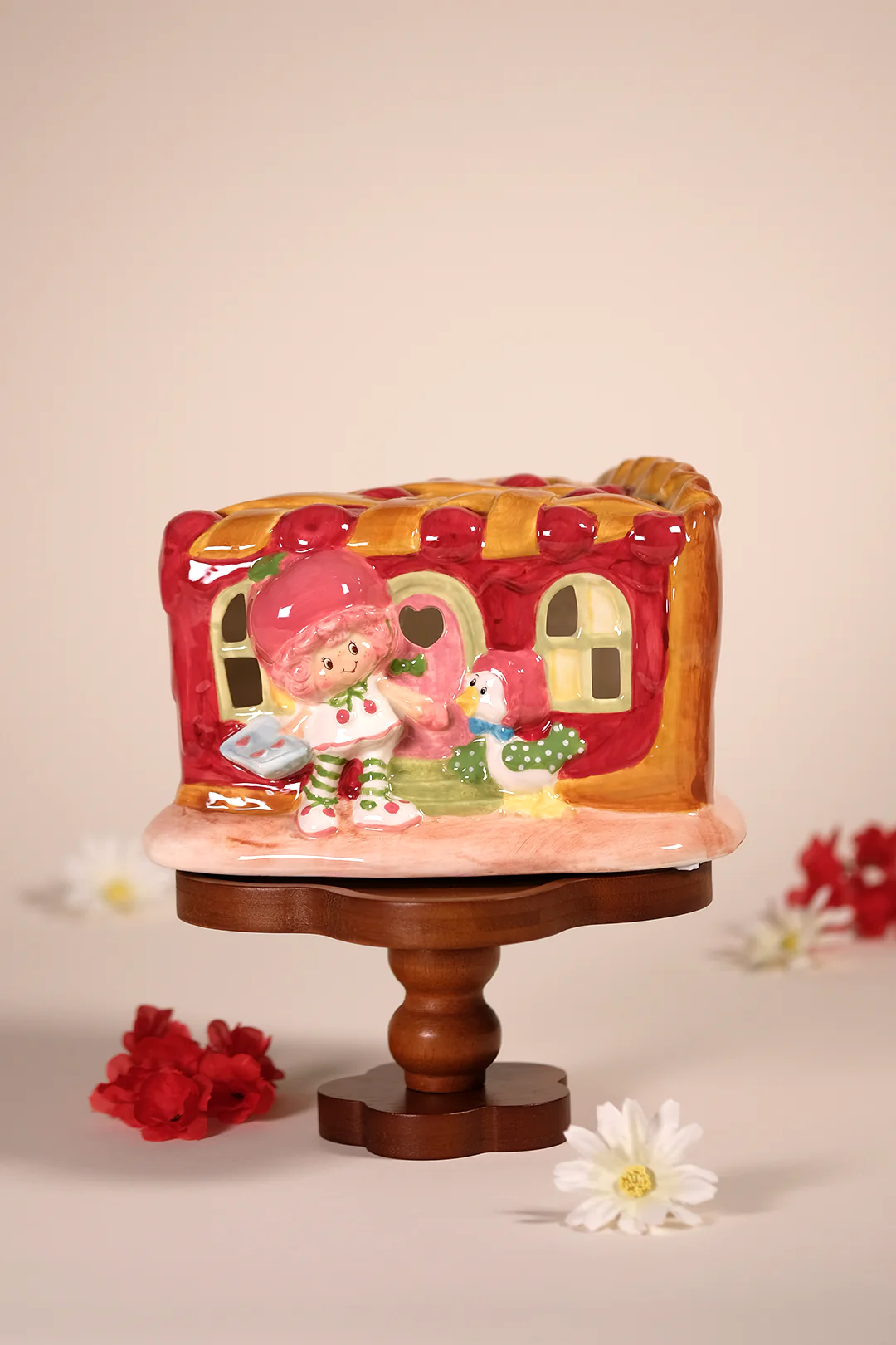 Cherry Cuddler Pie Candle House