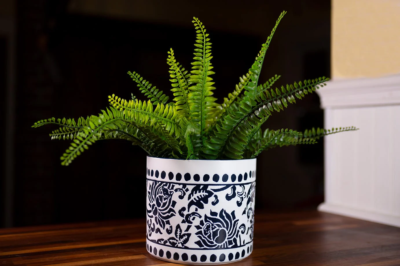 China Charm Flower Pot 6.5"