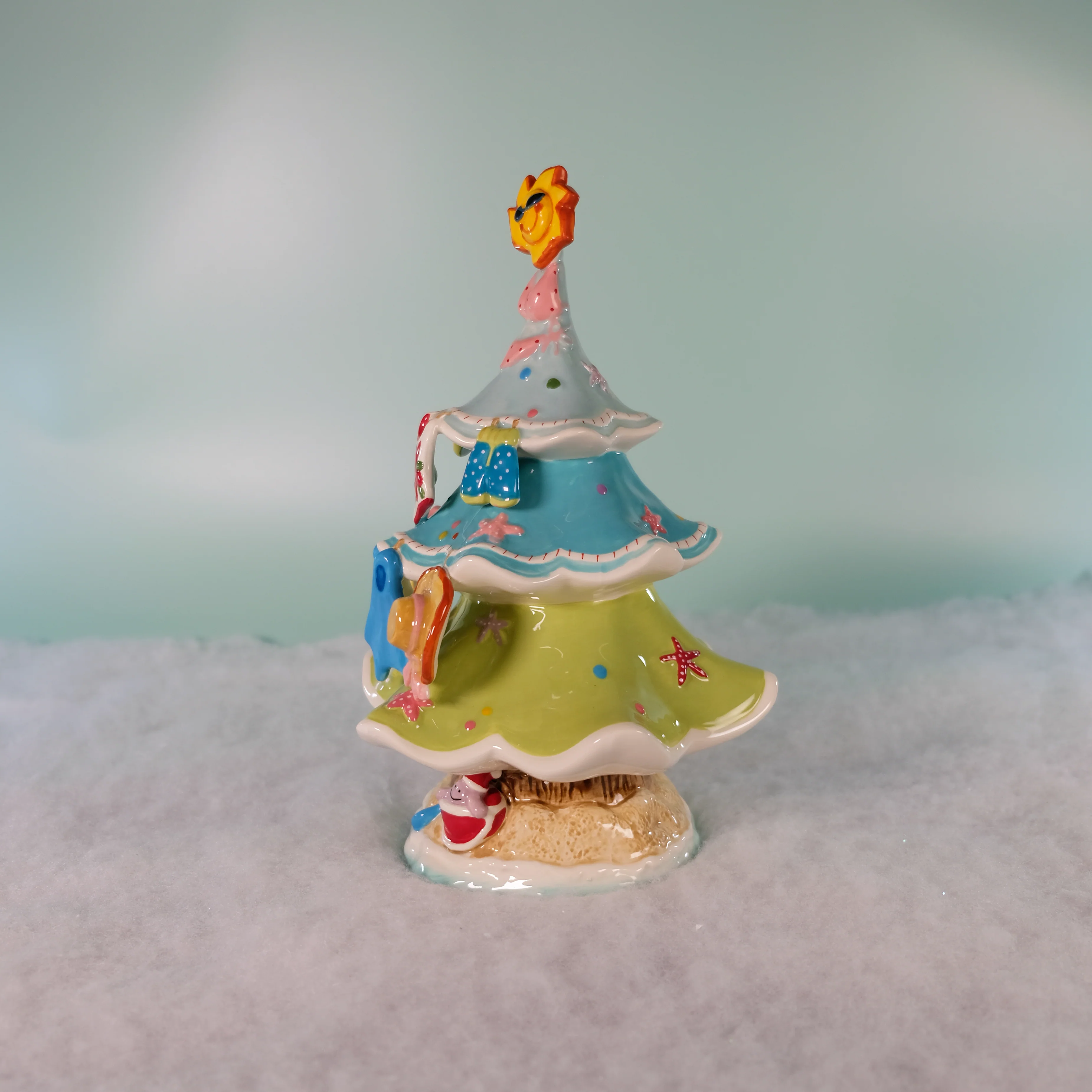 Christmas Beach Tree Figurine - Image 2