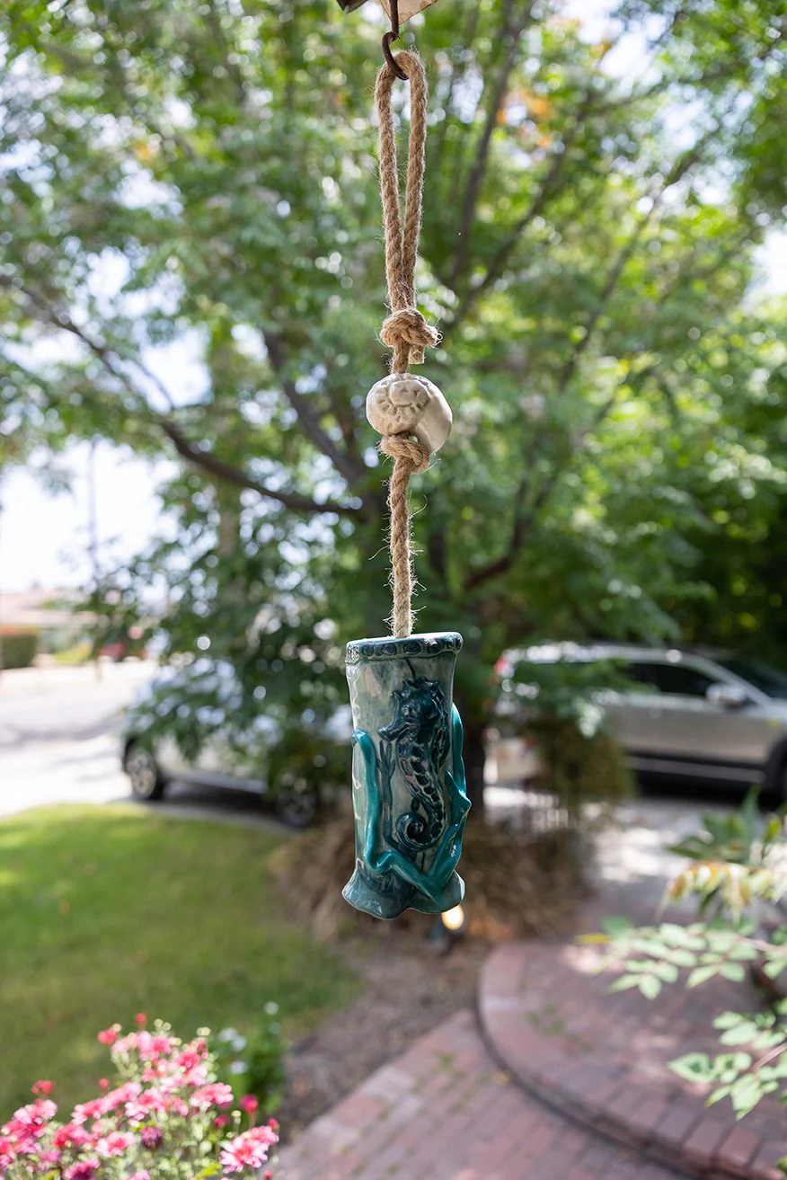 Clayworks Seahorse Garden Stringer - Image 2