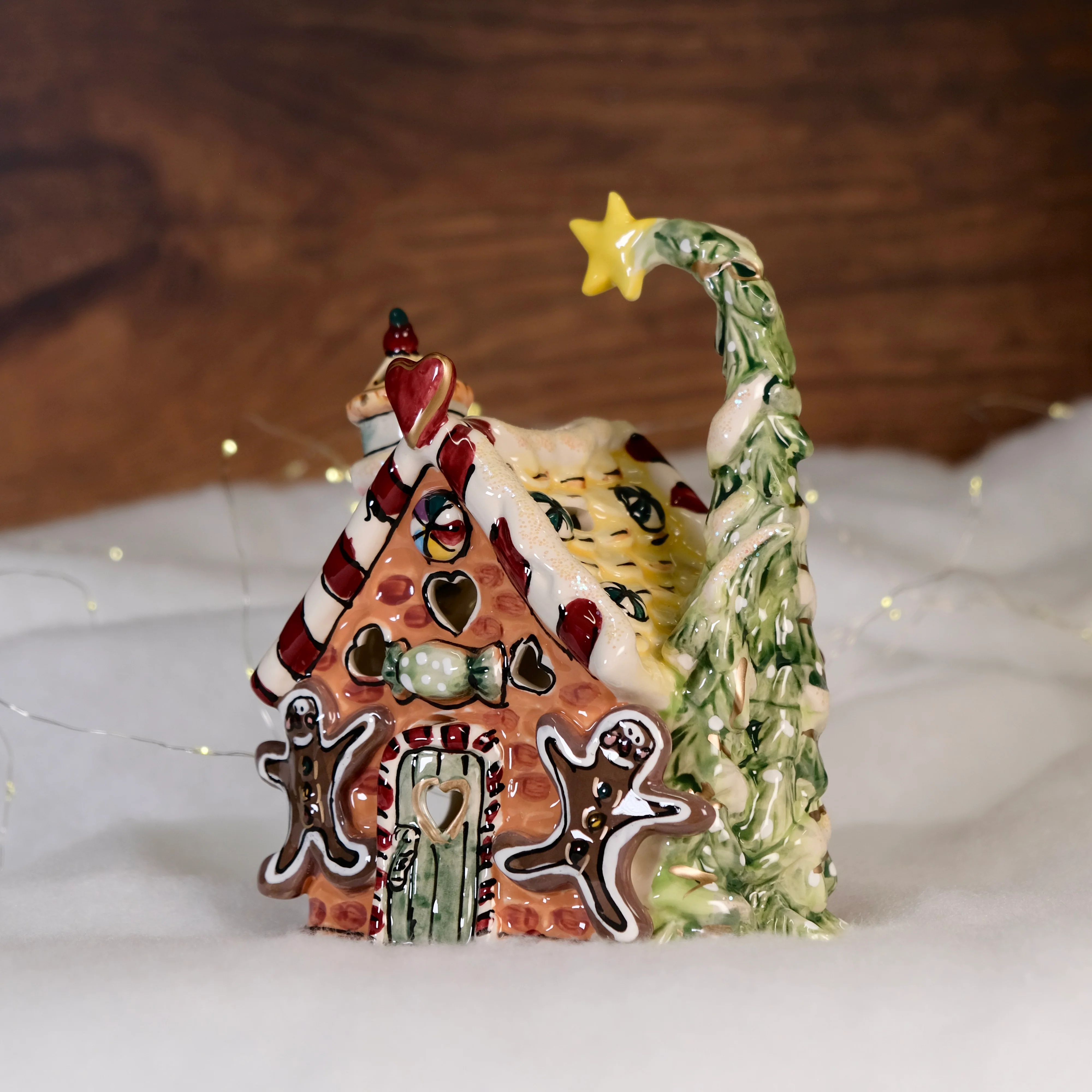 Gingerbread Candle House - Image 2