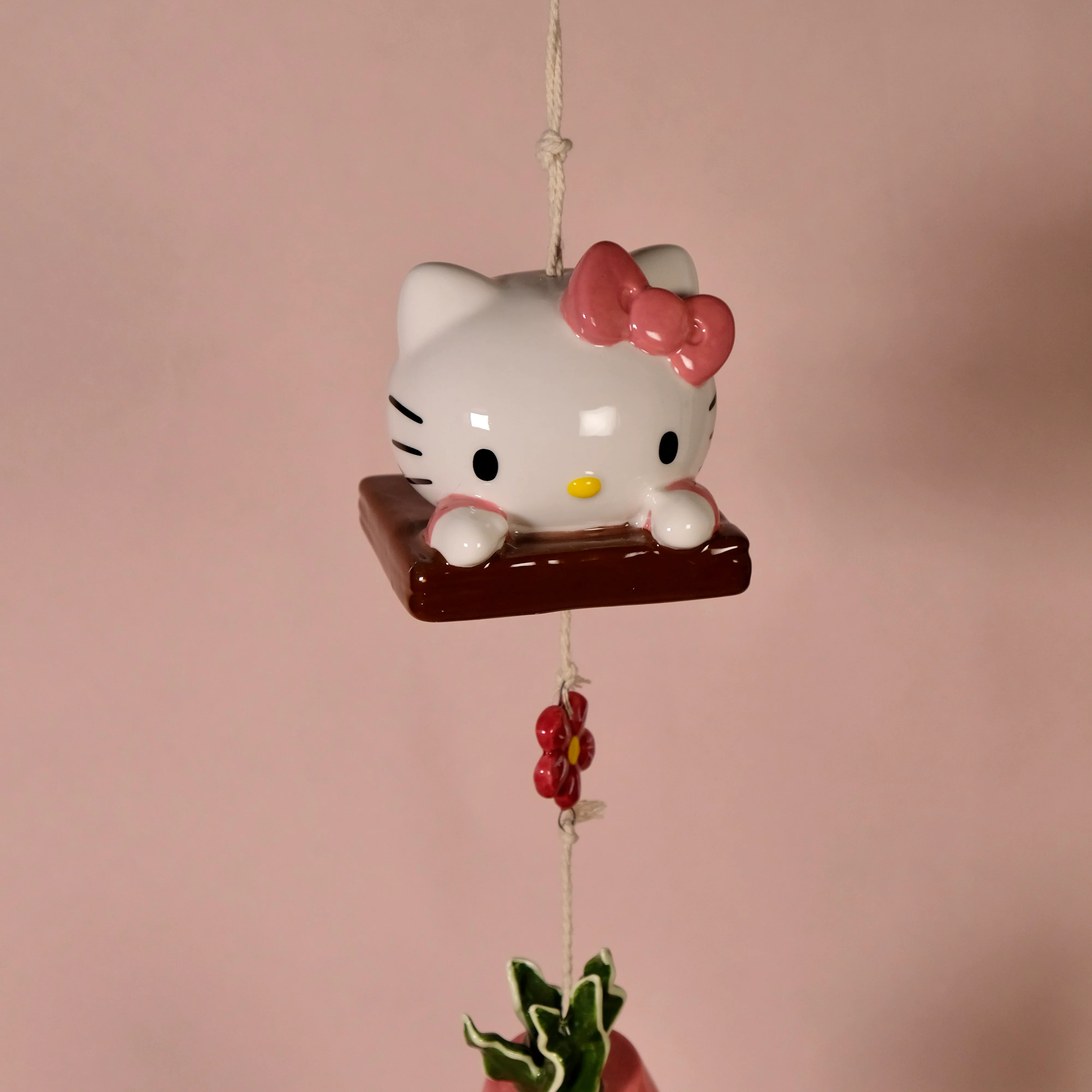 Hello Kitty Beautiful Garden Planter Wind Chime - Image 4