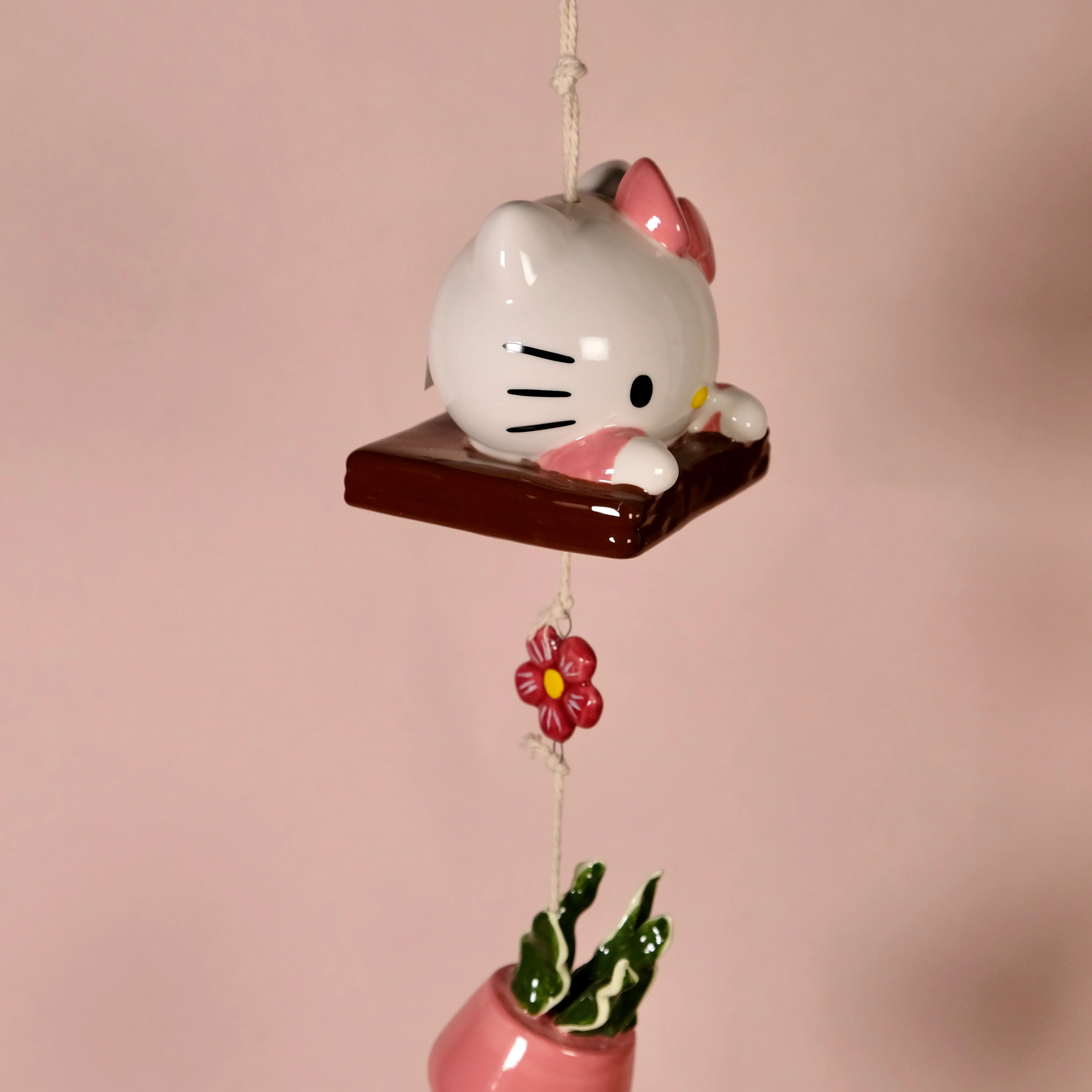 Hello Kitty Beautiful Garden Planter Wind Chime - Image 5