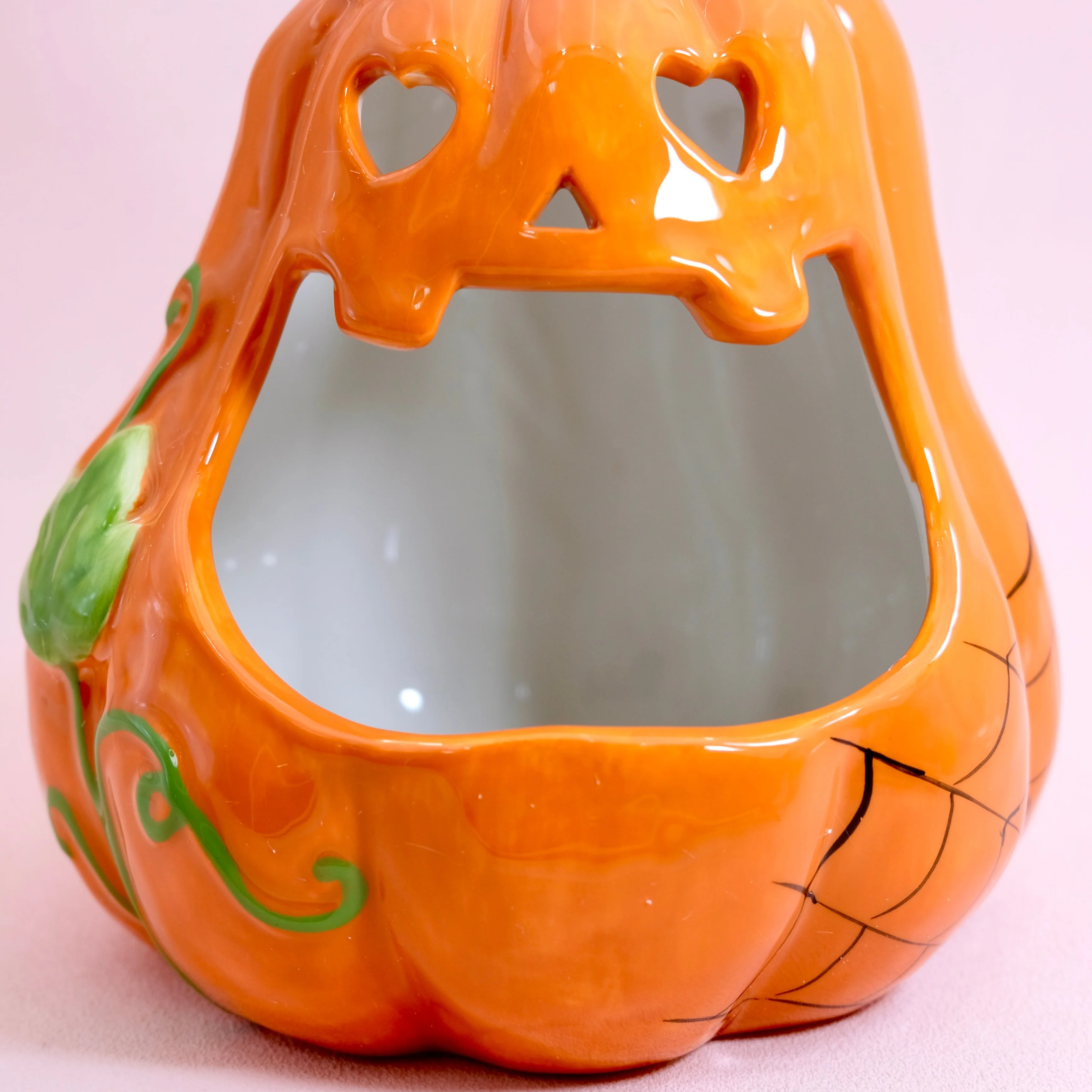 Hello Kitty Big Mouth Pumpkin Candy Bowl - Image 8