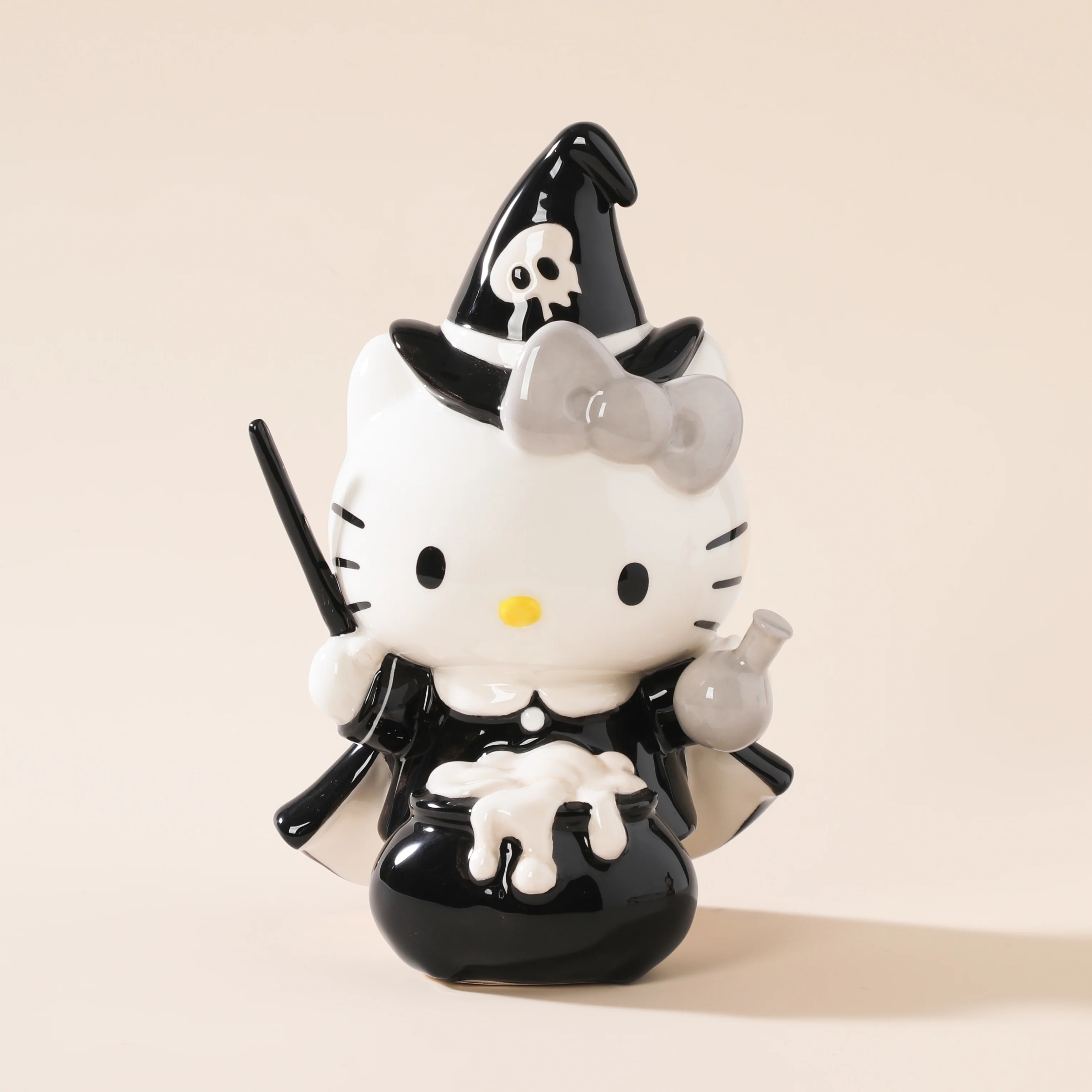 Hello Kitty Brew Figurine