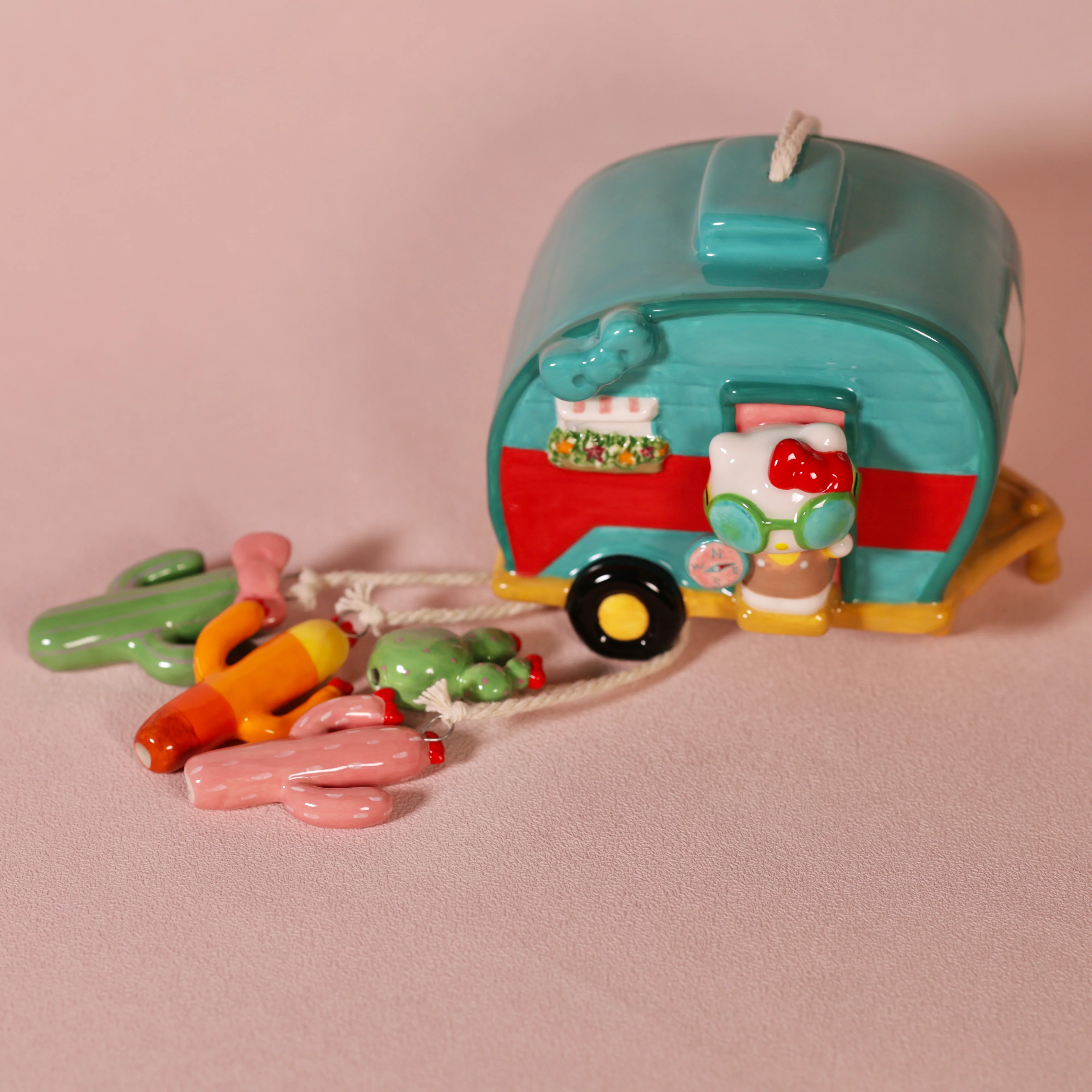 Hello Kitty Desert Camper Wind Chime - Image 6