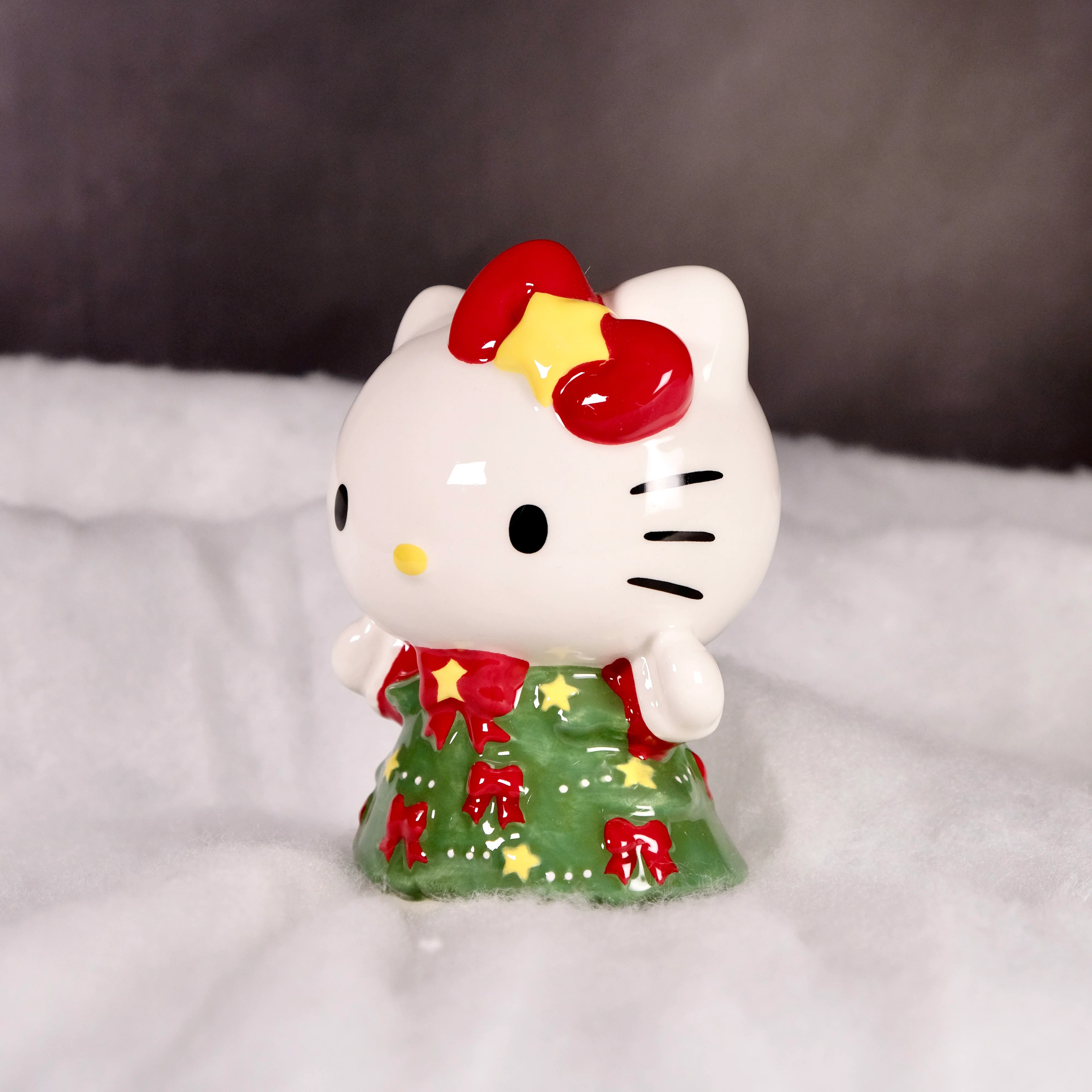HELLO KITTY HOLIDAY GREEN TREE FIGURINE - Image 3