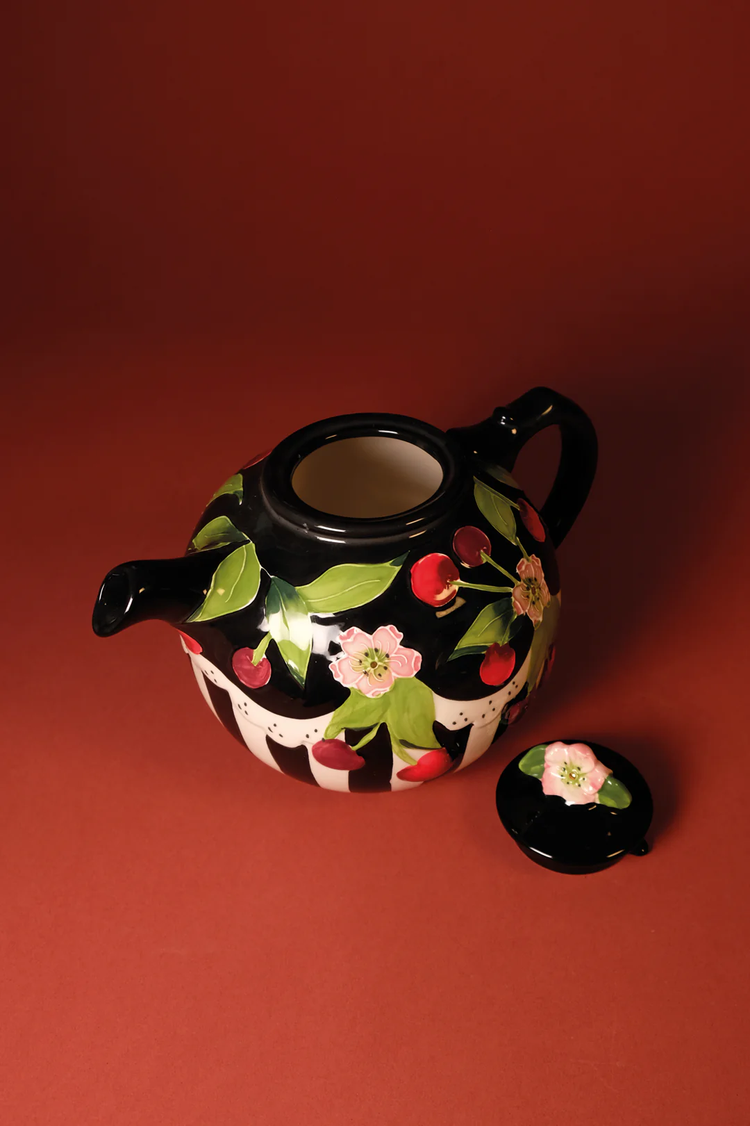Icing on the Cake - Cherry Teapot - Image 6