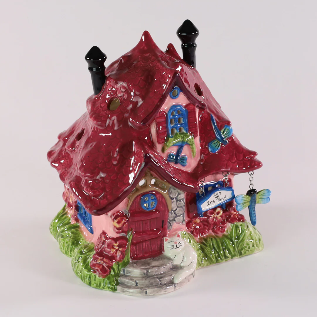 INN ON IRIS POND CANDLE HOUSE - Image 2