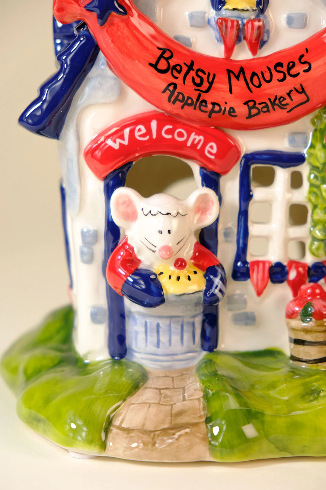 Mouse Candle House - Image 7