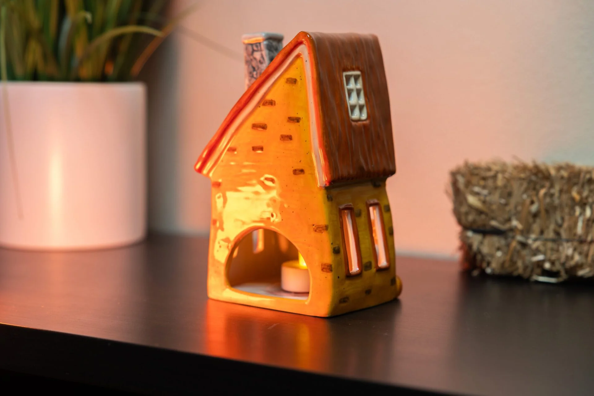 Pumpkin Spice Inn Candle House - Image 2