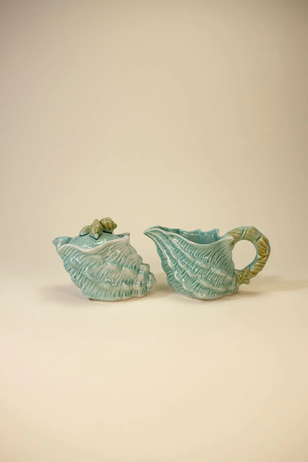 Shell Figural Sugar & Creamer Set Blue