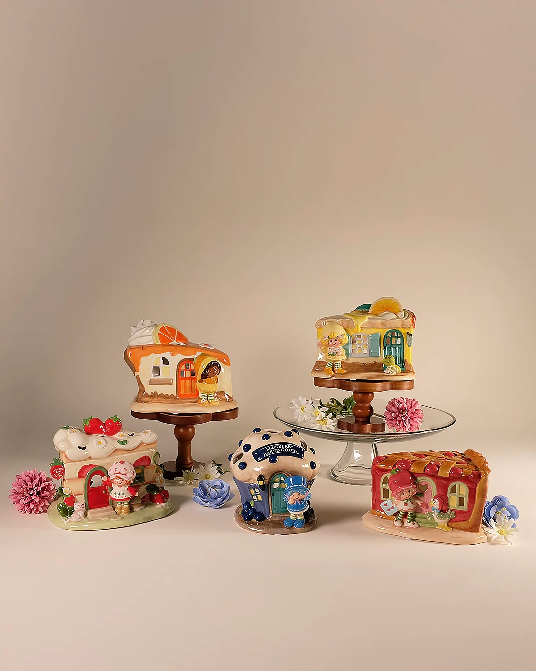 Cherry Cuddler Pie Candle House - Image 9