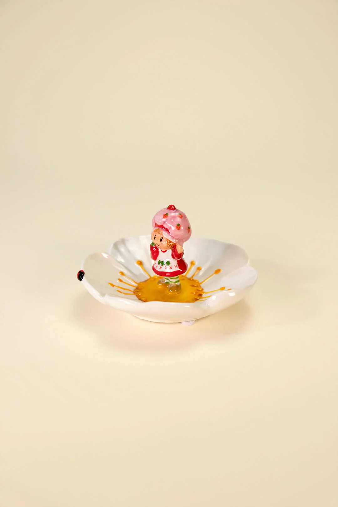 Strawberry Shortcake Flower Ring Holder - Image 3