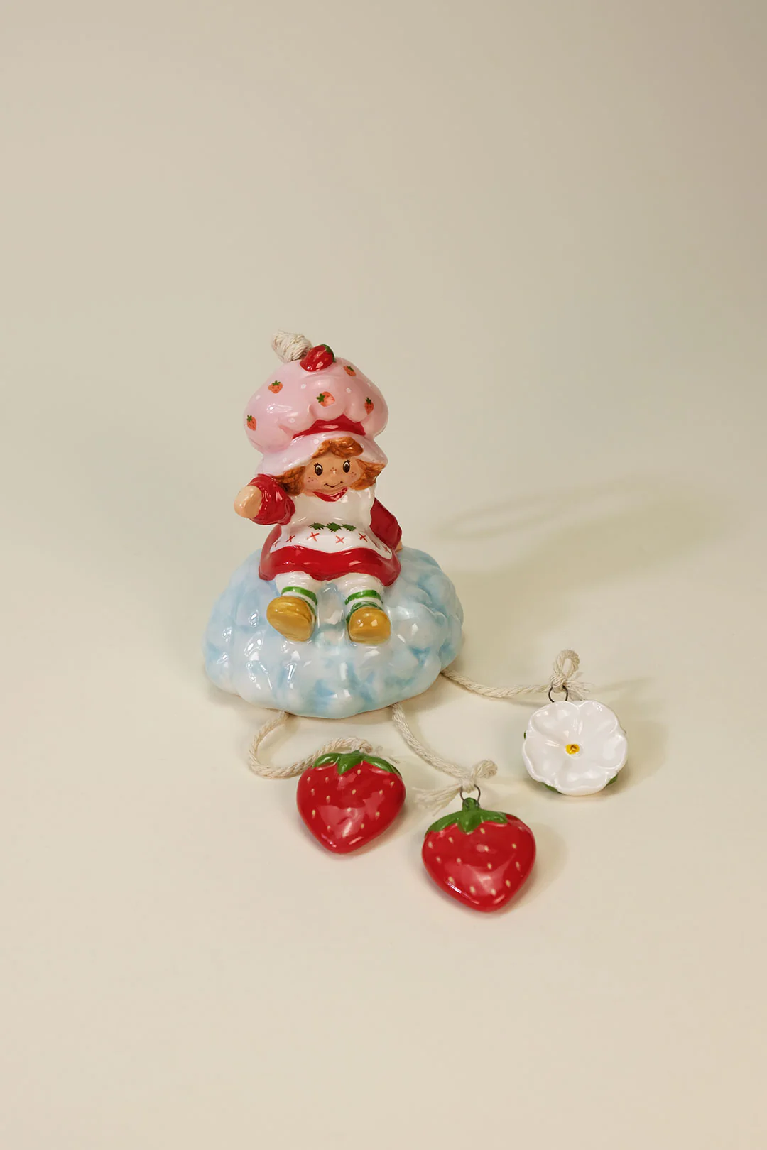 Strawberry Shortcake Glide on a Cloud Wind Chime - Image 7