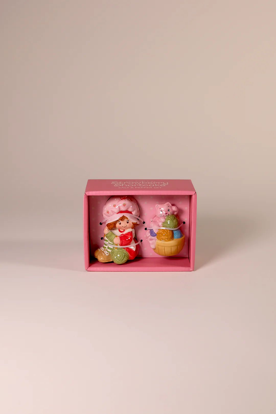 Strawberry Shortcake Purr-fect Knitting Time Salt and Pepper Set