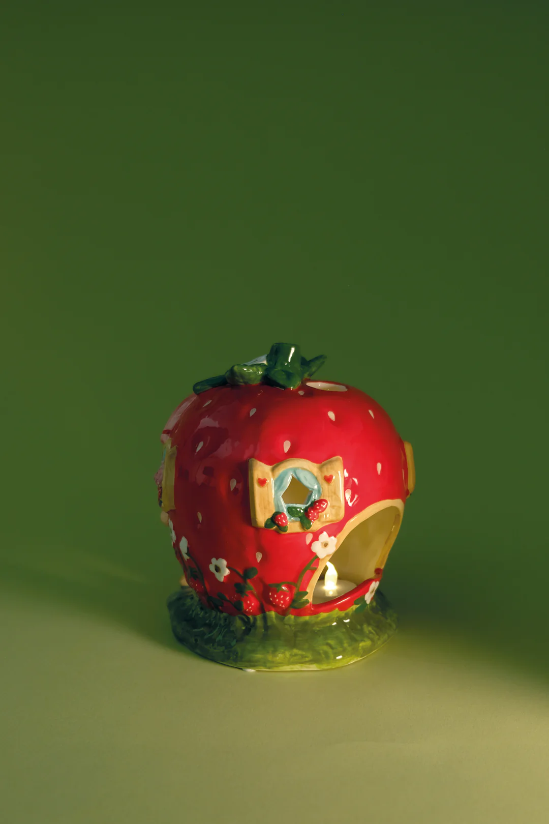 Strawberry Shortcake's Berry Sweet Cottage - Image 3