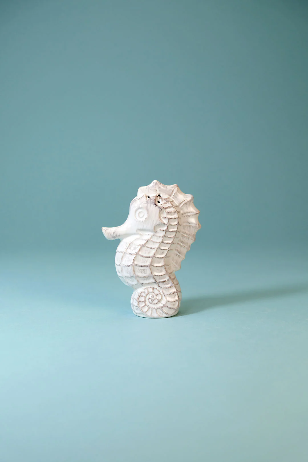 White Seahorse Salt & Pepper Set - Image 5
